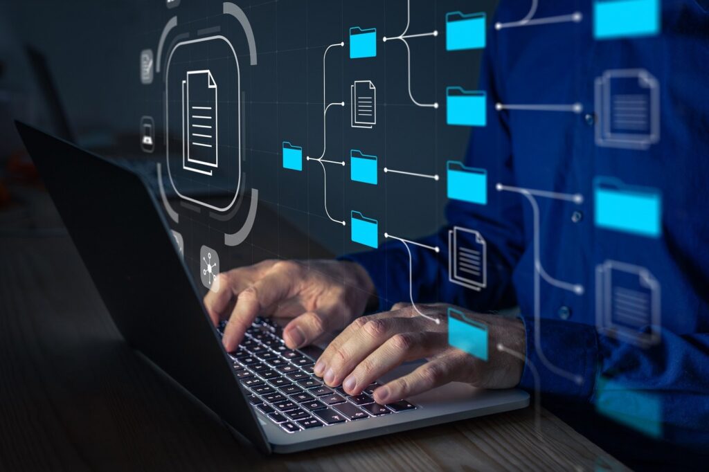Develop a consistent IT lifecycle management strategy by overcoming increasingly complex and interwoven systems.