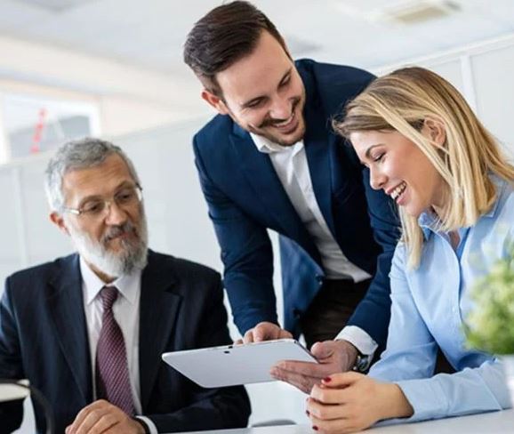 HPE GreenLake optimizes IT funding, improves cost control, and enables seamless IT modernization and business growth by aligning expenses with actual usage.