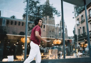 Juniper Mist AI enhances campus networking with automation, analytics, and proactive issue detection for IT teams.